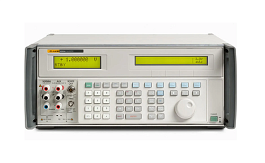Многофункциональный калибратор (Multi-Product Calibrator) Fluke 5522A с поверкой 