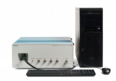 Анализатор спектра в реальном масштабе времени Tektronix RSA7100A